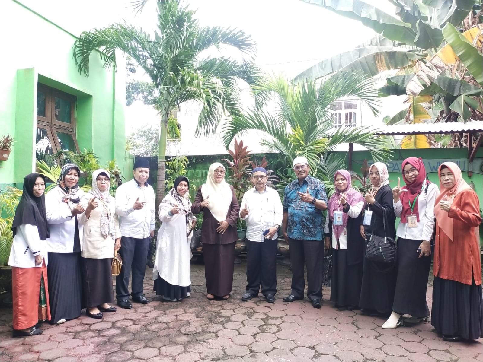 Kunjungan Pantauan Ujian Akhir Sekolah Pengurus dan Pengawas YPI Maluku Utara 
